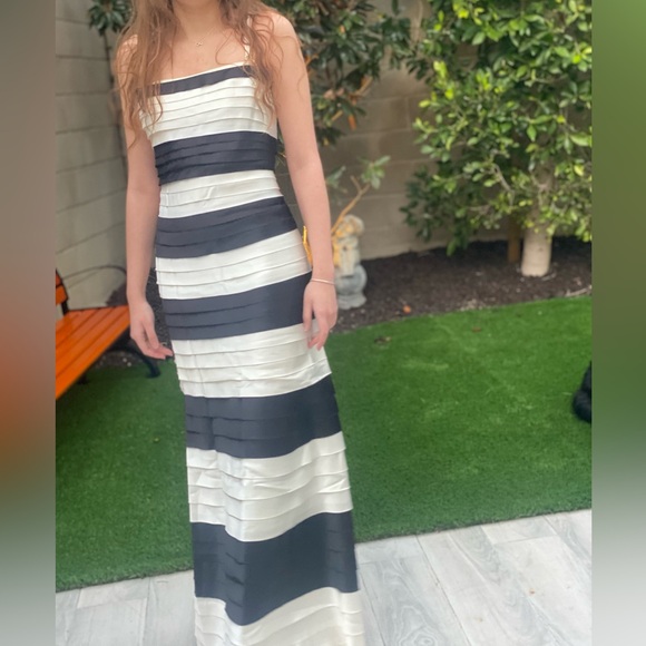 Black and White “Gossip Girl” BCBG Gown - Picture 1 of 4